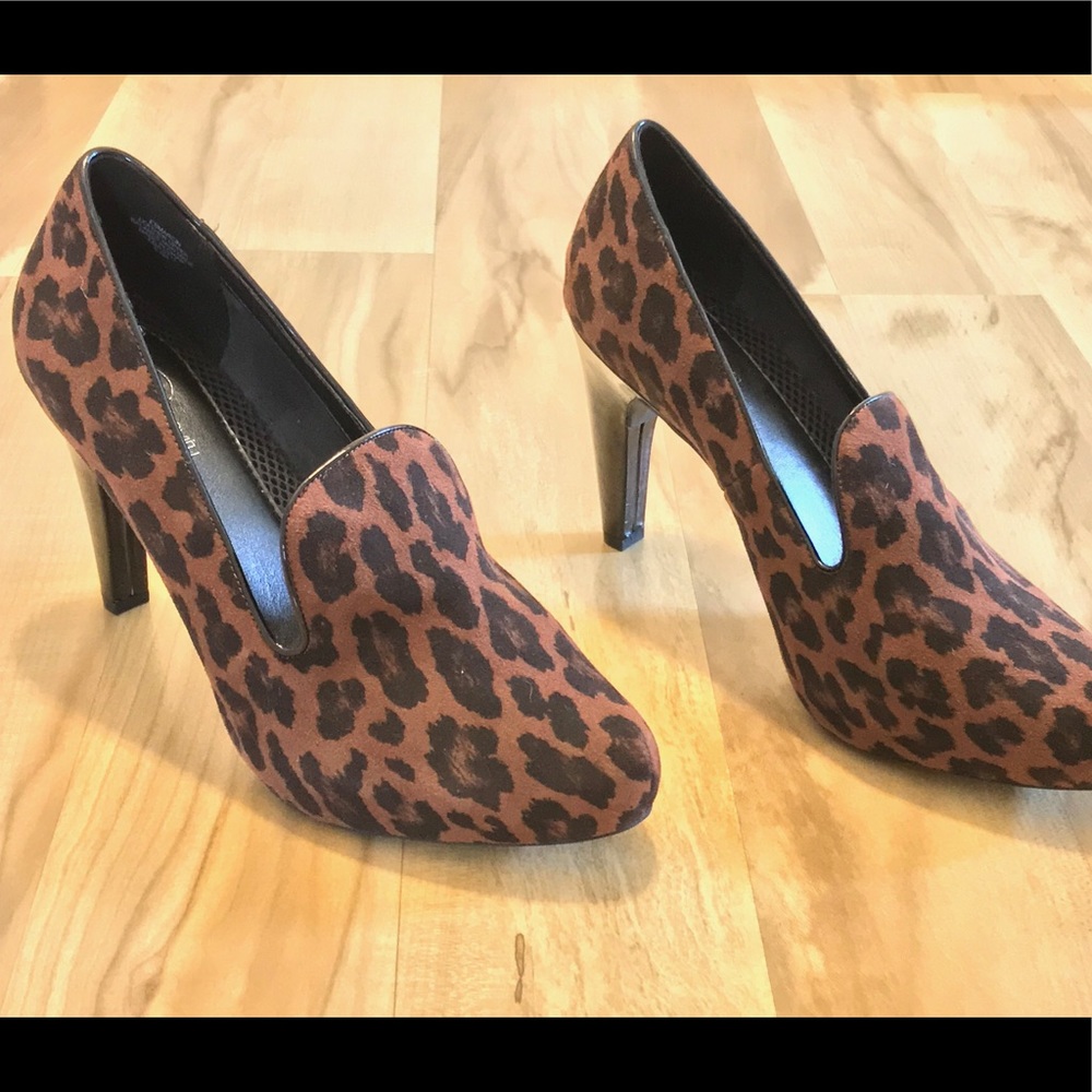 Easy Spirit “Anti Gravity” pumps size 9.5
